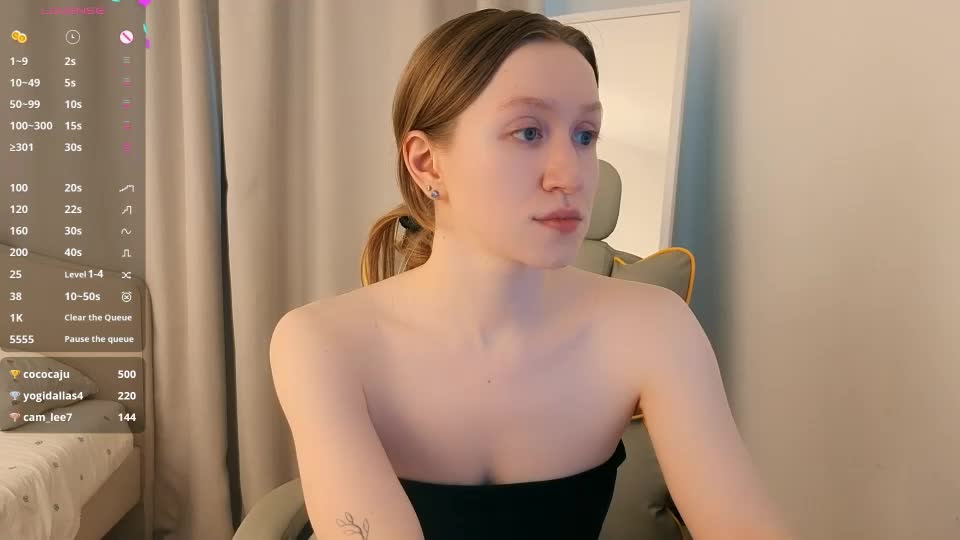 white_bueno Webcam Chat July 13, 2026