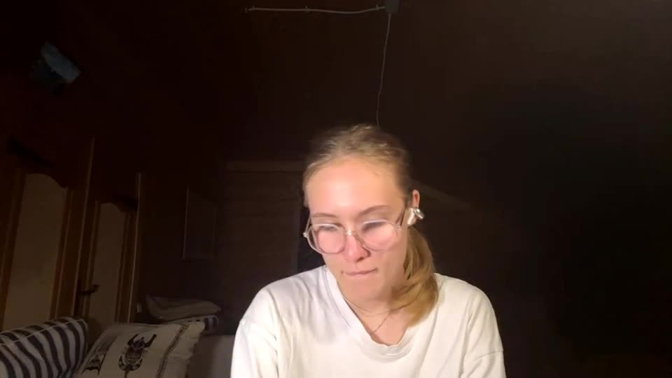 merlenenewcomb Webcam Chat July 13, 2026