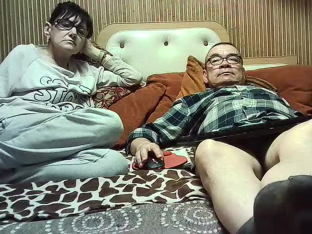 coupleofcoolx Webcam Chat July 13, 2026
