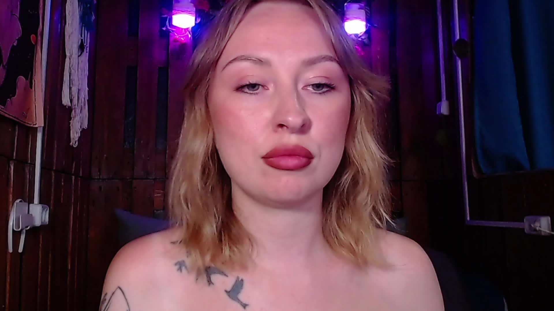 MiMi-Deep Webcam Chat July 13, 2026