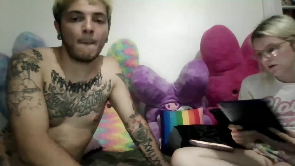 mystery_couple6 Webcam Chat July 13, 2026