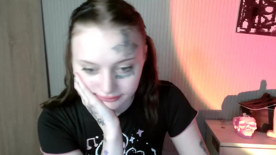 eva_sunshine_blueeyes Webcam Chat July 13, 2026