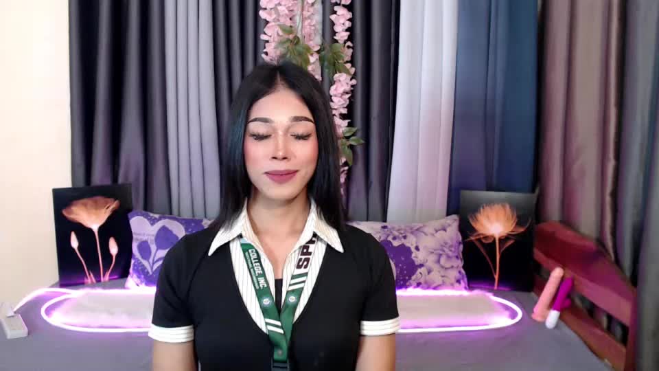 urlovely_jemma Webcam Chat July 13, 2026