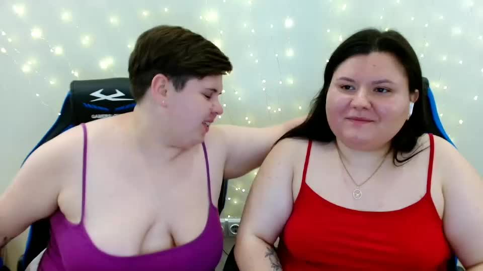 beckyandellen Webcam Chat July 13, 2026