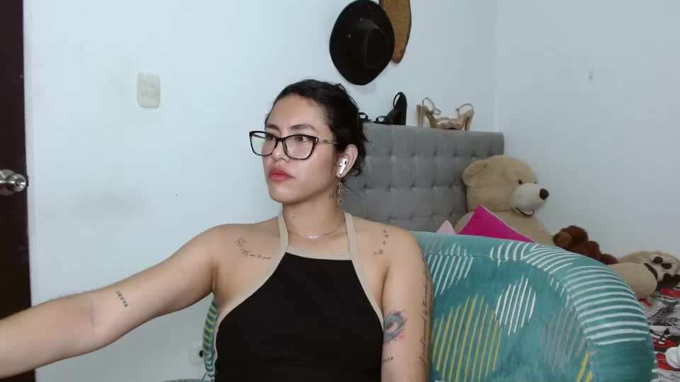 sexy_lia_latina Webcam Chat July 14, 2026