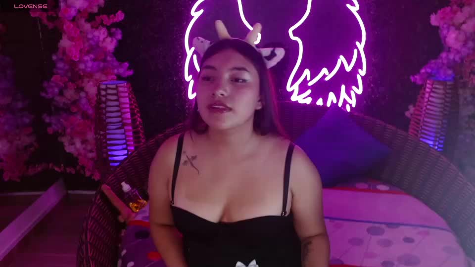 incredible_foxxy Webcam Chat July 14, 2026