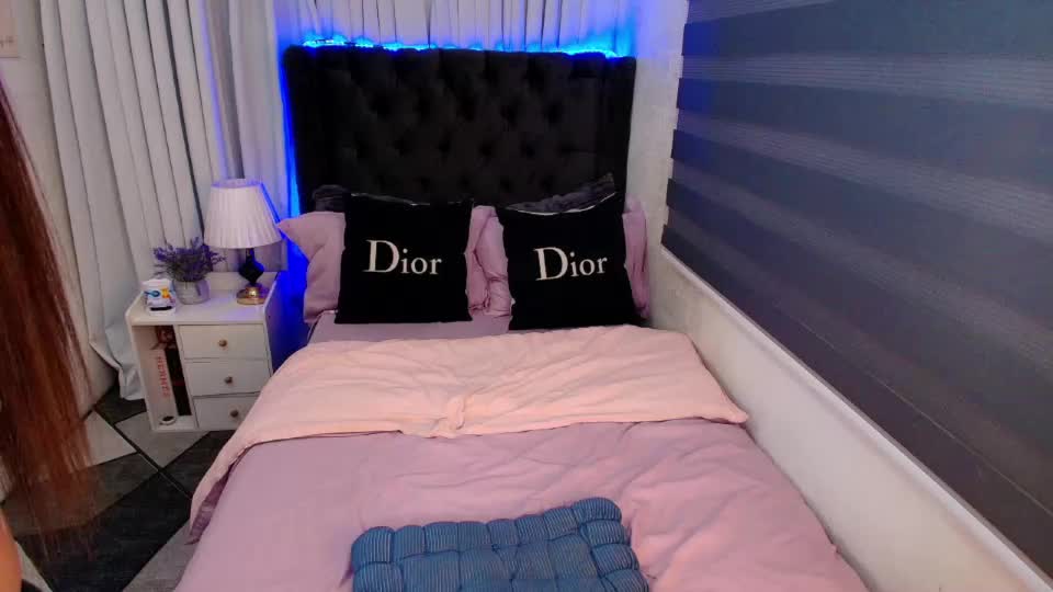 fuckingnaughtyjayde Webcam Chat July 14, 2026