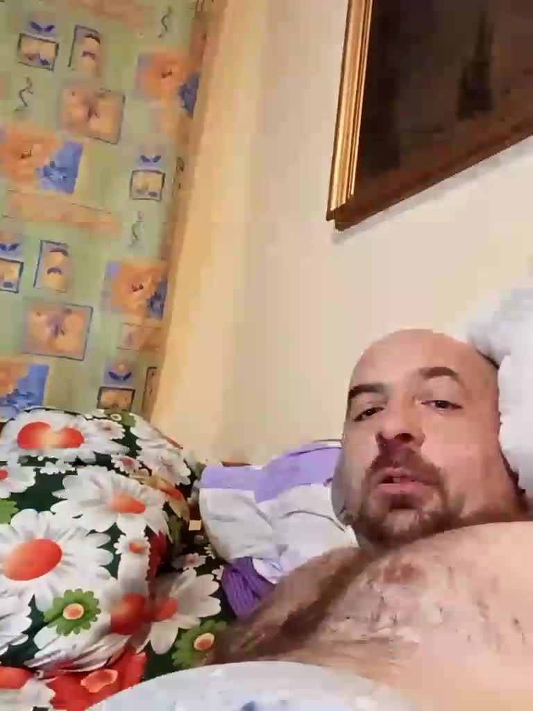 Werewolfcouples Webcam Chat July 14, 2026