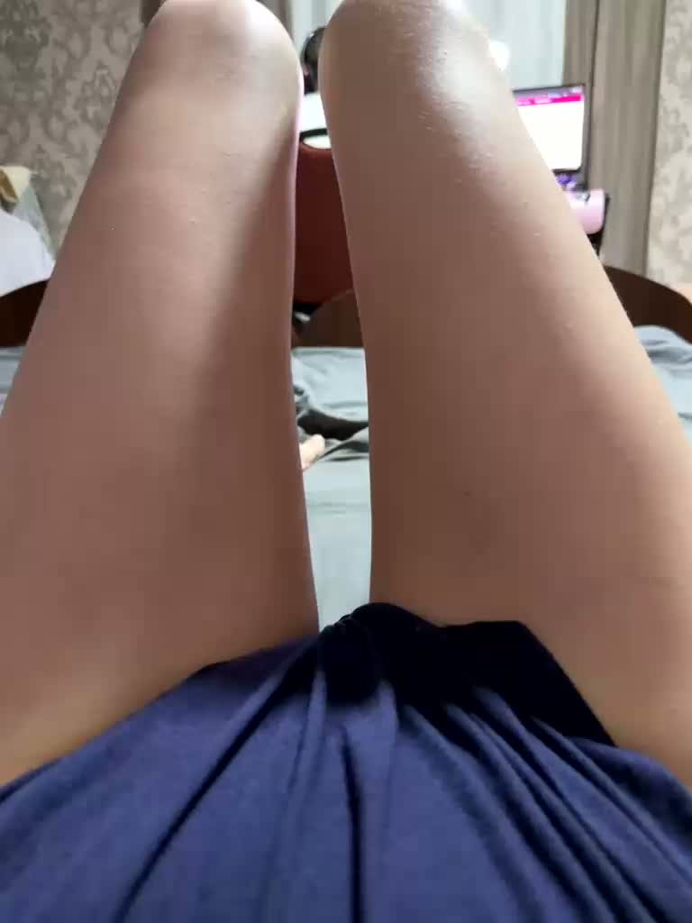 cutemilana_sexwife Webcam Chat July 14, 2026
