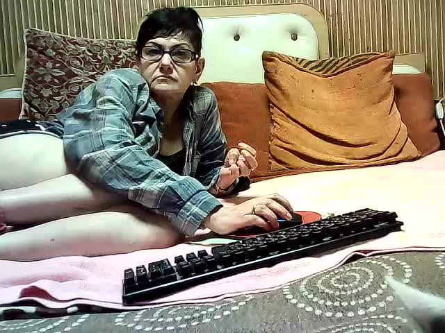 coupleofcoolx Webcam Chat July 14, 2026