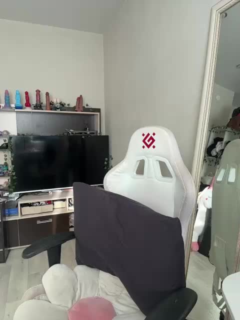 Honey_buns Webcam Chat July 14, 2026
