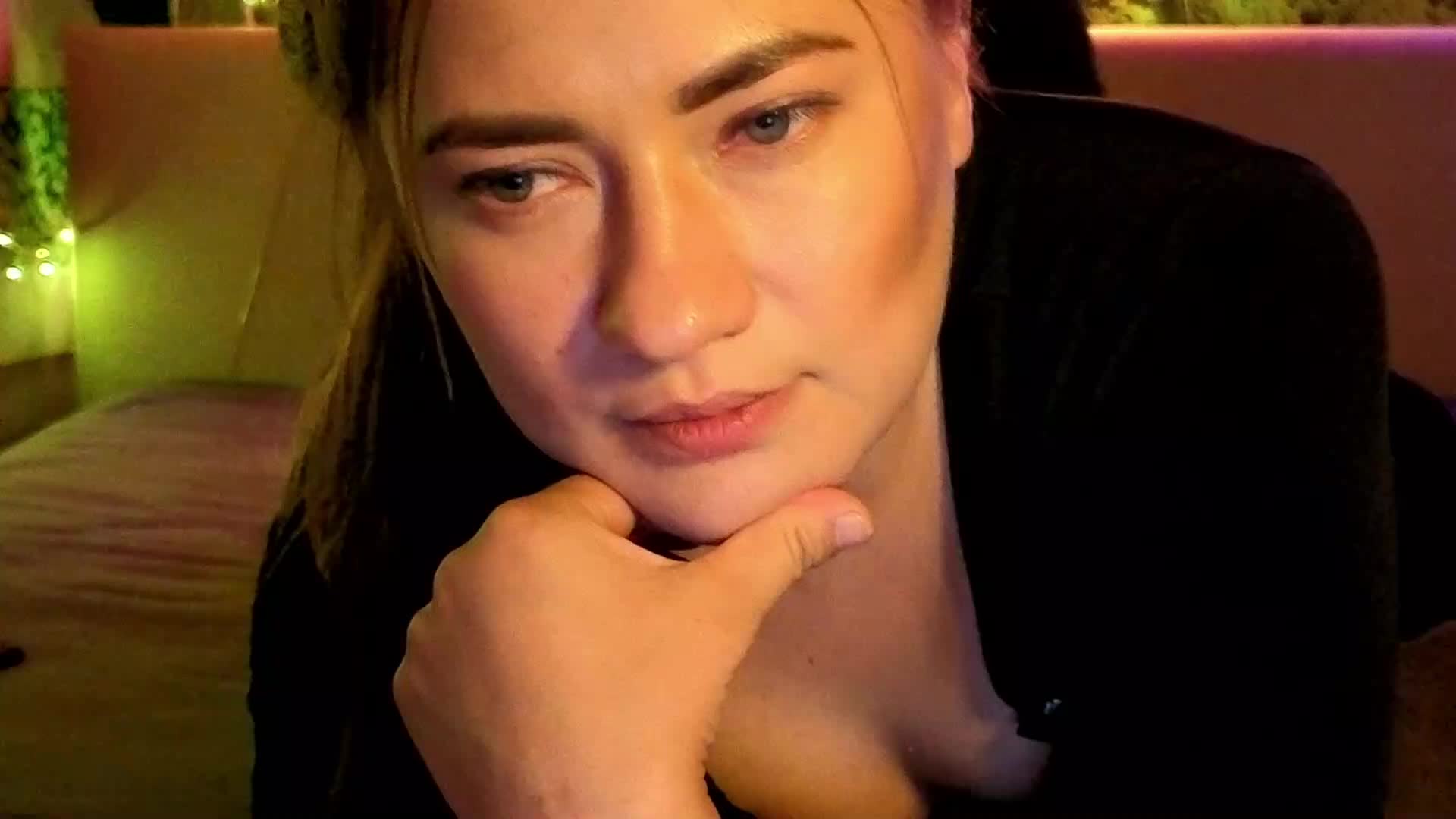 2Laski2 Webcam Chat July 14, 2026