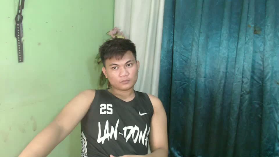 iamjanmar Webcam Chat July 14, 2026