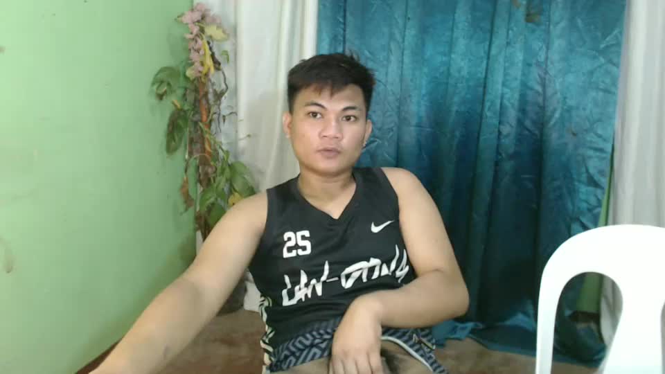 iamjanmar Webcam Chat July 14, 2026