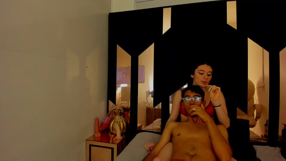 roseandologan Webcam Chat July 14, 2026