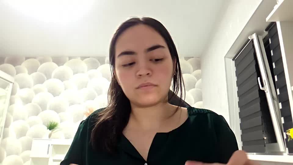 tondalurie Webcam Chat July 14, 2026