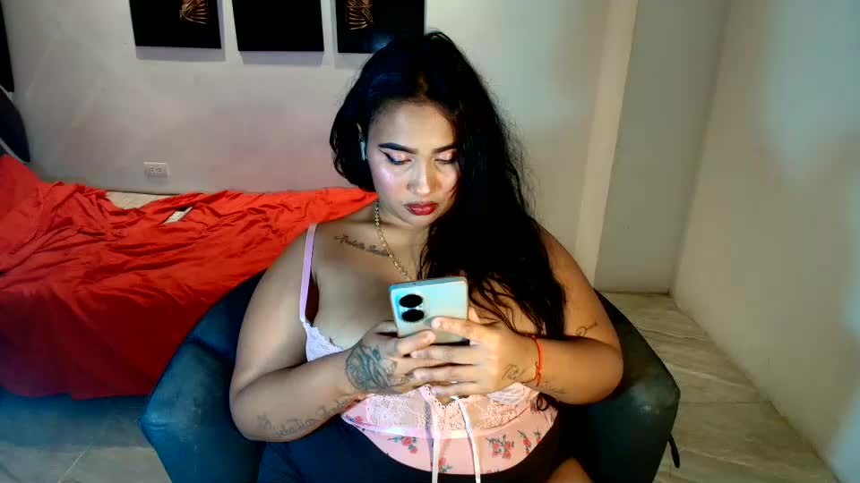 queensquirt27 Webcam Chat July 14, 2026