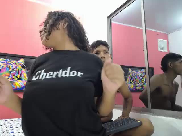 latinosninfomanos Webcam Chat July 15, 2026