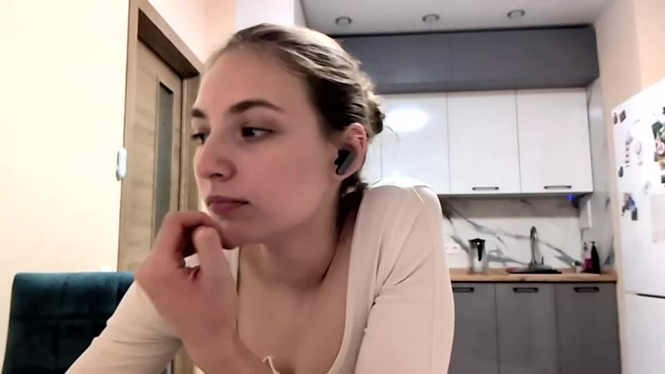 marlysricca Webcam Chat July 15, 2026