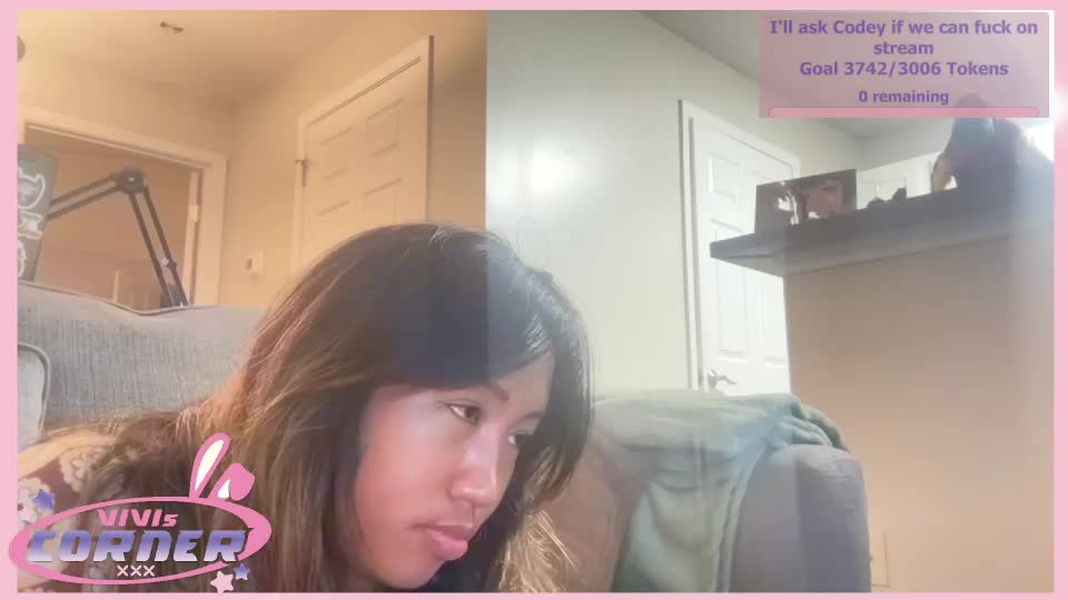 viviandela97 Webcam Chat July 15, 2026
