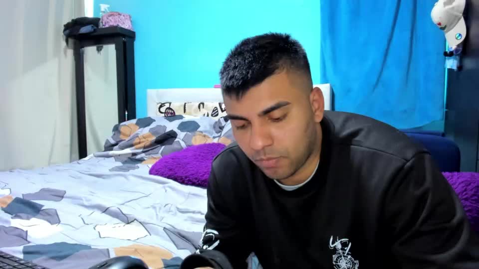 scarletandryan28 Webcam Chat July 15, 2026