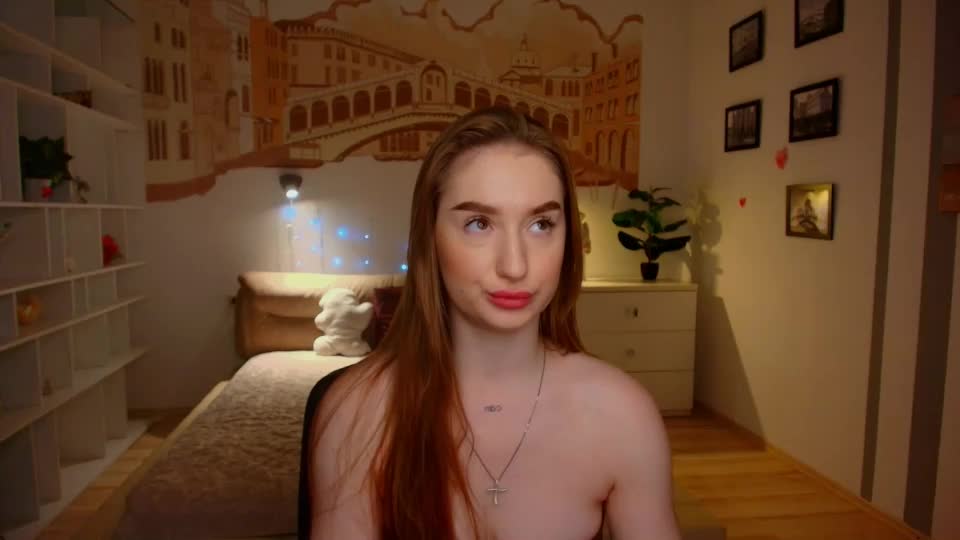 alicafoxis Webcam Chat July 15, 2026