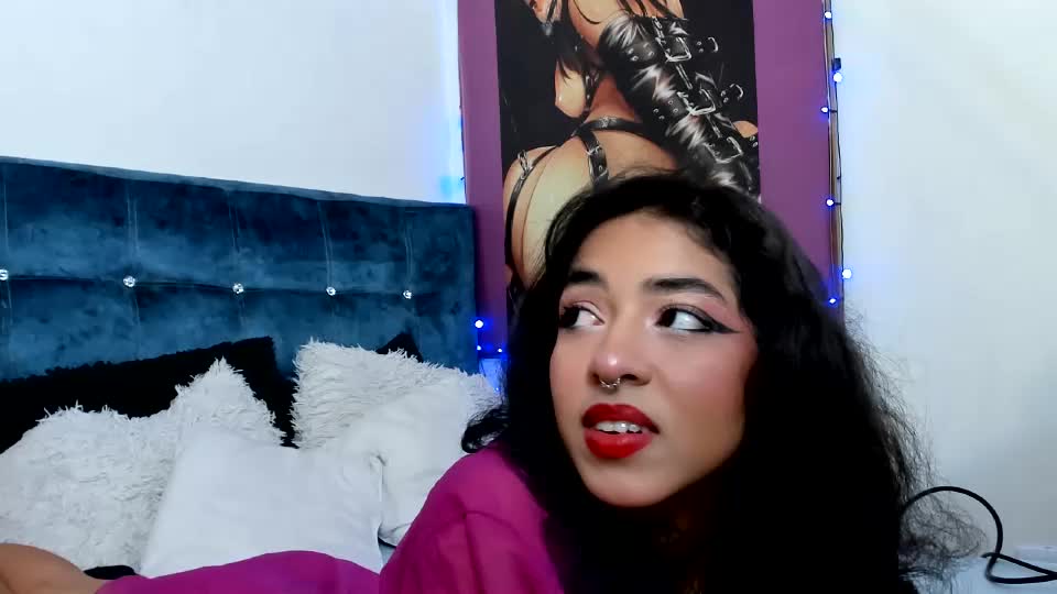 aronandmoli Webcam Chat July 15, 2026