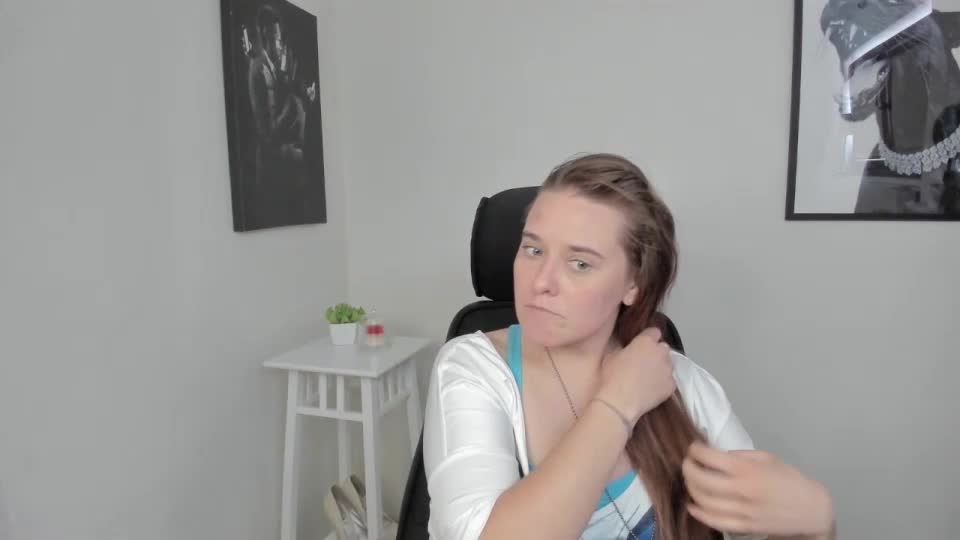 ladyalessa Webcam Chat July 15, 2026
