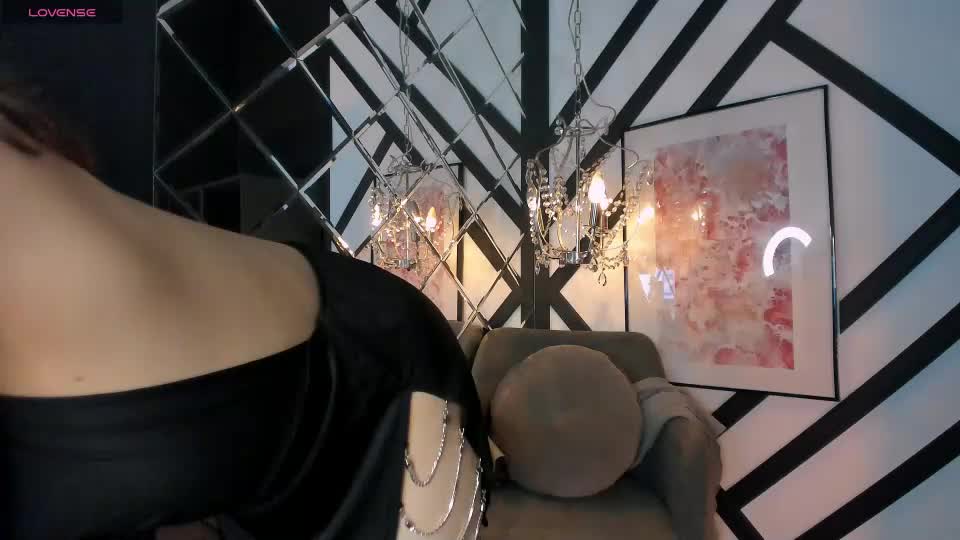 vivien_cristal Webcam Chat July 15, 2026