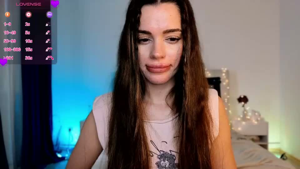 little_cuti1e Webcam Chat July 15, 2026