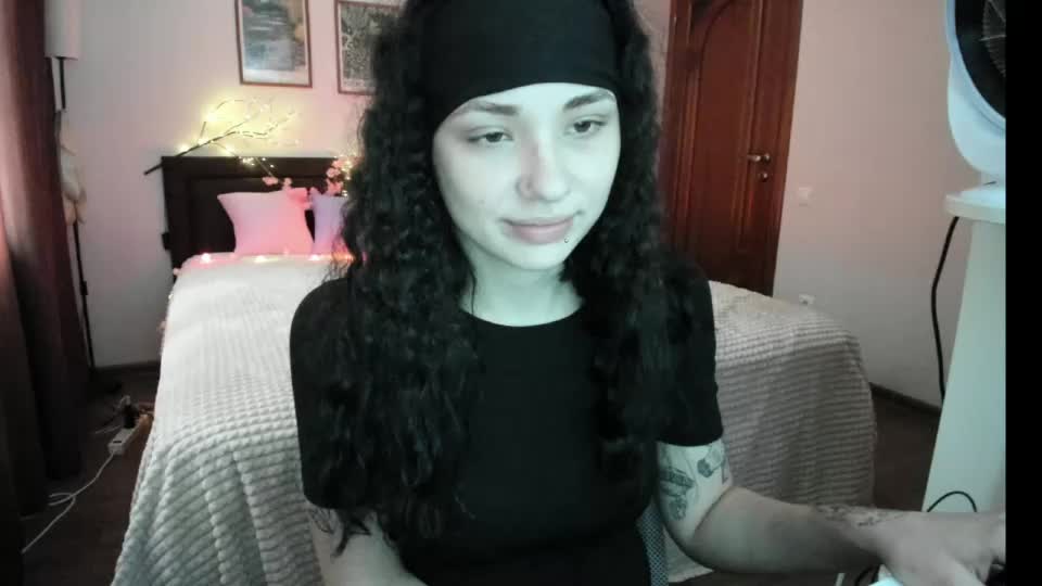 elisskriter Webcam Chat July 15, 2026