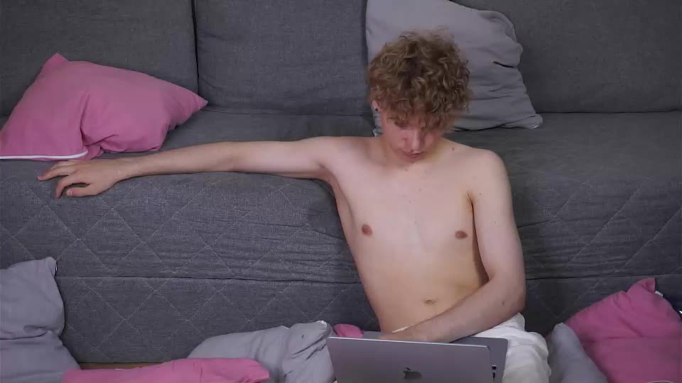 hotbabycouple_ Webcam Chat July 15, 2026