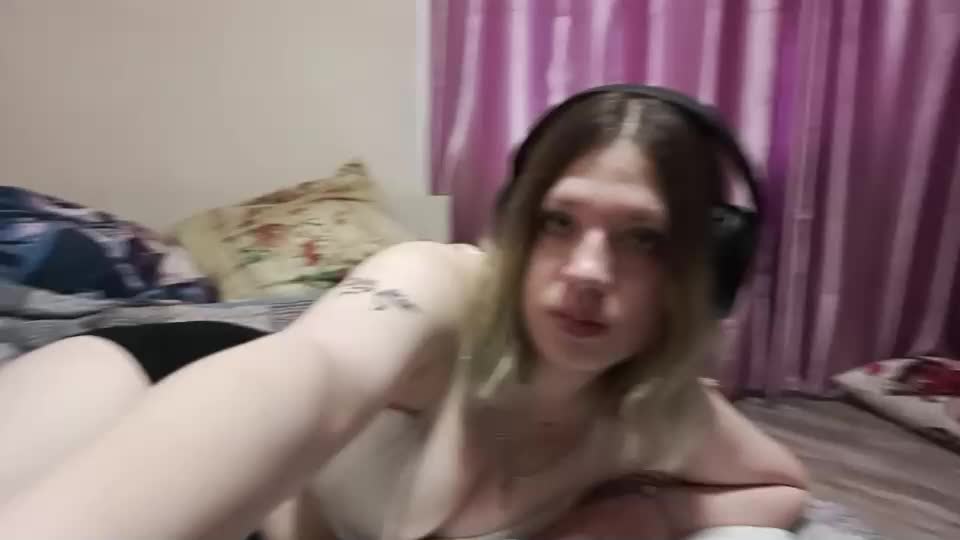 adriannamalango Webcam Chat July 15, 2026