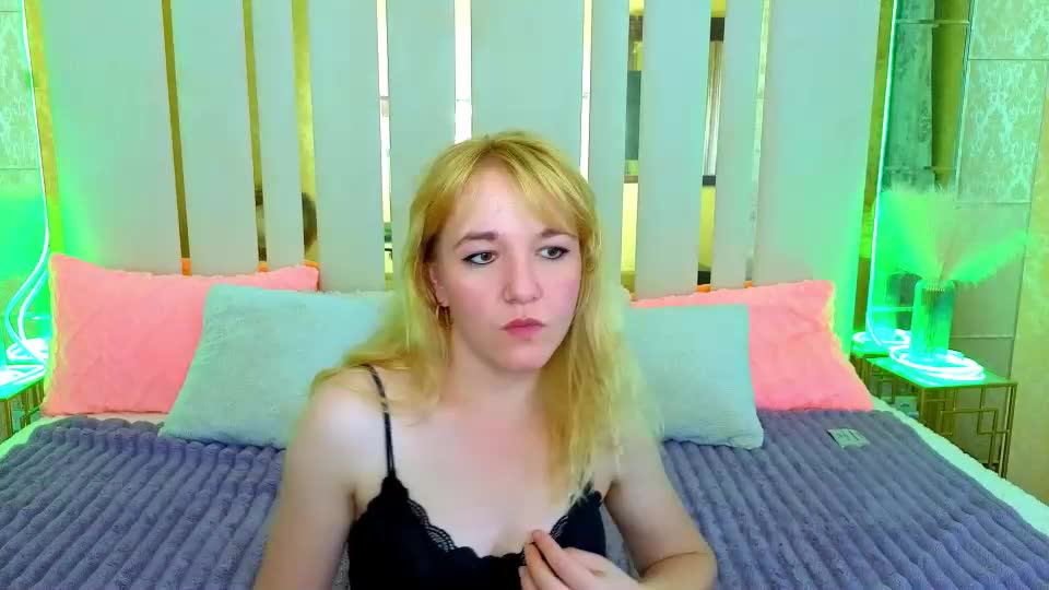 kirra_salute Webcam Chat July 15, 2026