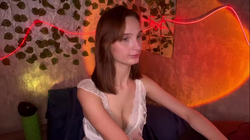 riana_razz Webcam Chat July 15, 2026