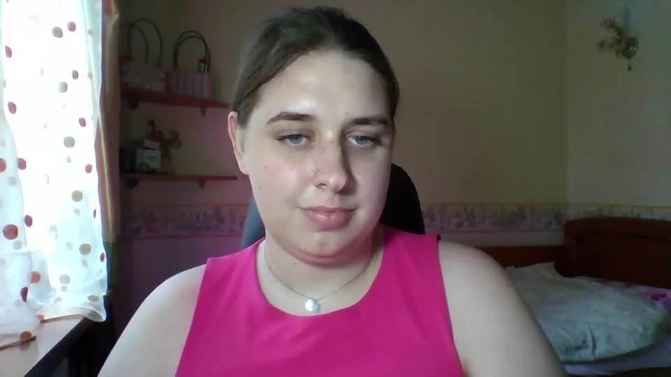 hess_luna_ Webcam Chat July 15, 2026