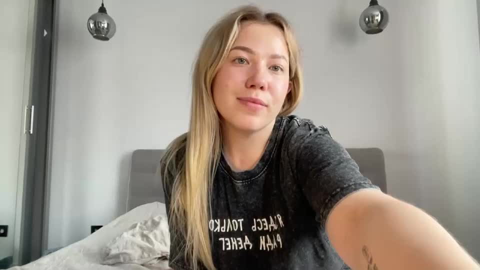 alyrasun Webcam Chat July 15, 2026