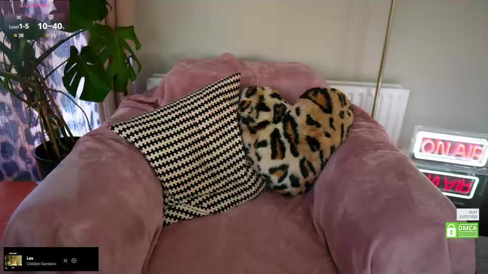 billiexxox Webcam Chat July 15, 2026