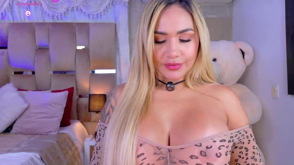 celestemiilani Webcam Chat July 15, 2026