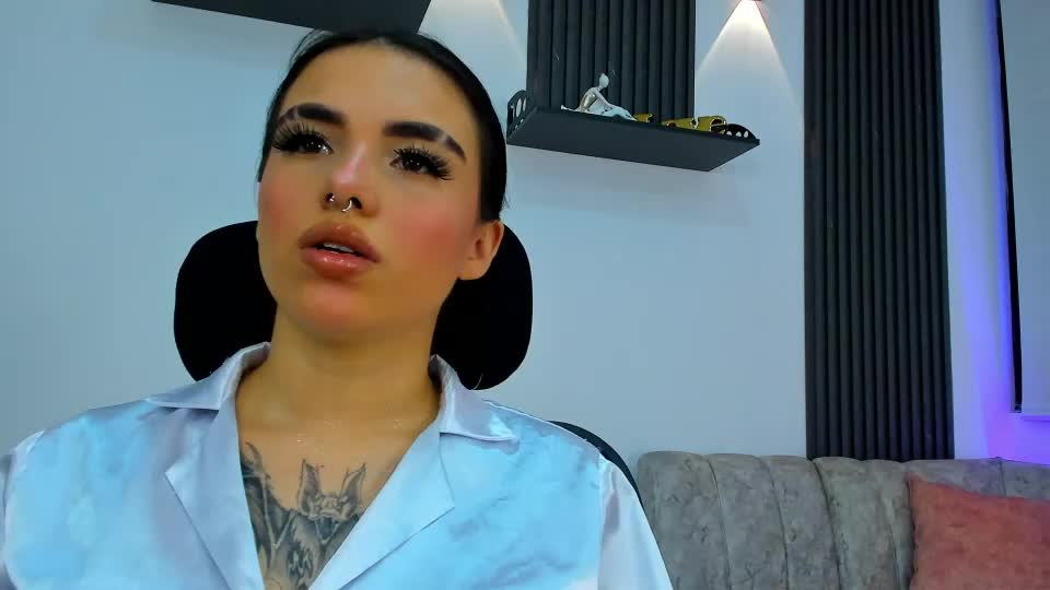 isabella_hv Webcam Chat July 15, 2026