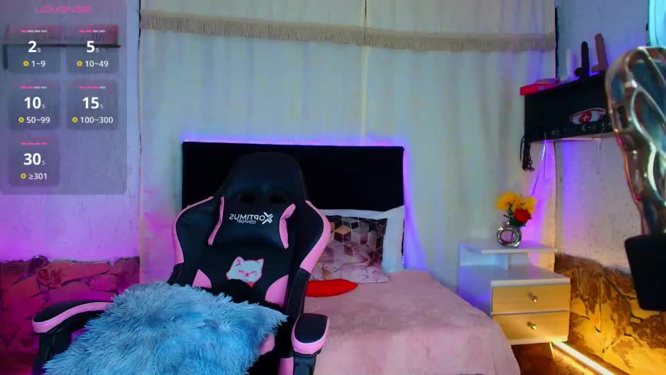 molly_bick Webcam Chat July 15, 2026