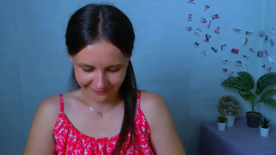 valeriafett_ Webcam Chat July 15, 2026