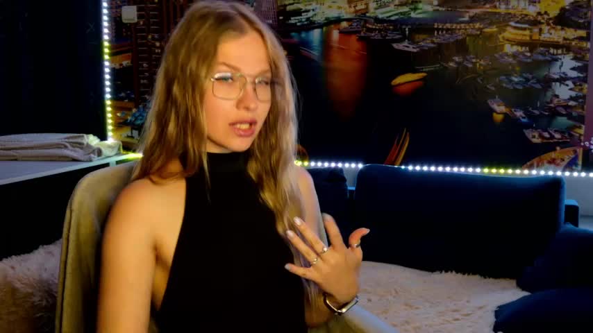 pusyavykusya Webcam Chat July 15, 2026