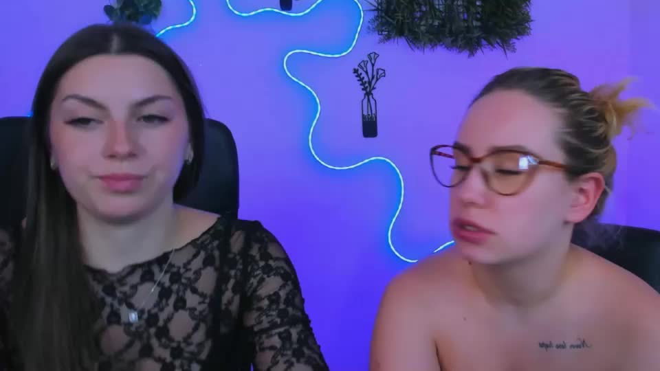 amalialowell Webcam Chat July 16, 2026