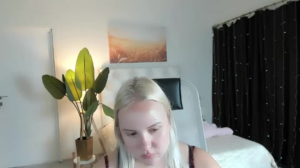 stellawatts Webcam Chat July 15, 2026