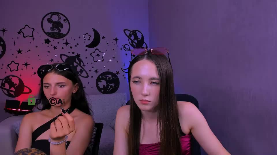 caroline_honeyy Webcam Chat July 15, 2026