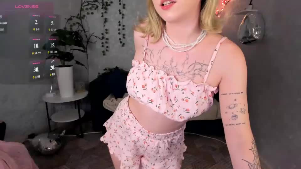elira_vane Webcam Chat July 16, 2026