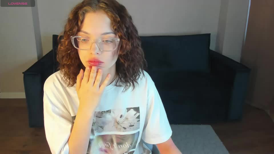 wullwet_rav Webcam Chat July 15, 2026