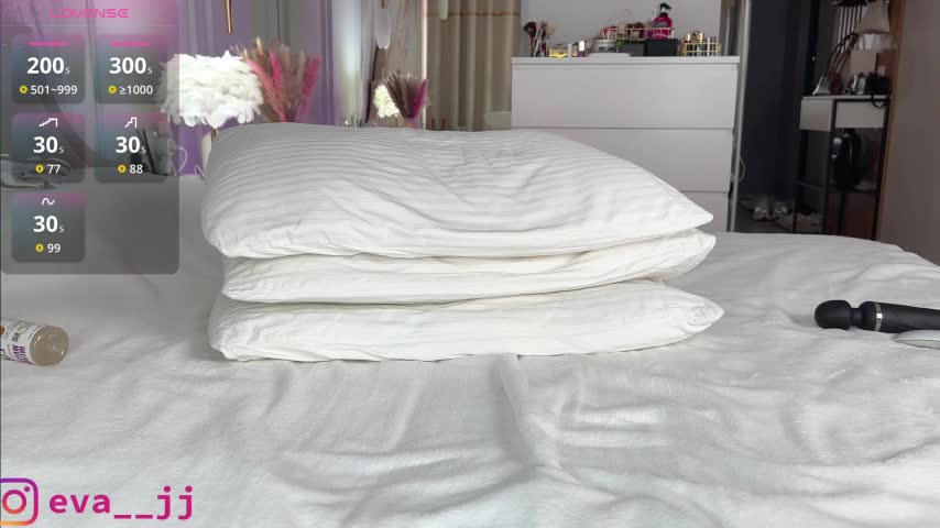 Eva_JJ Webcam Chat July 16, 2026