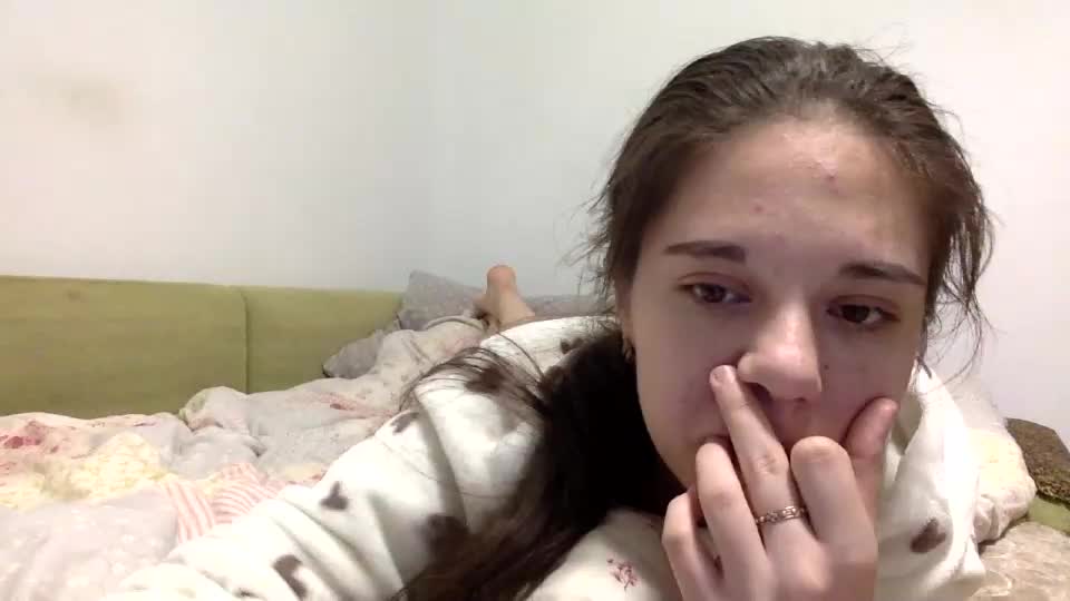 angle_cute05 Webcam Chat July 15, 2026